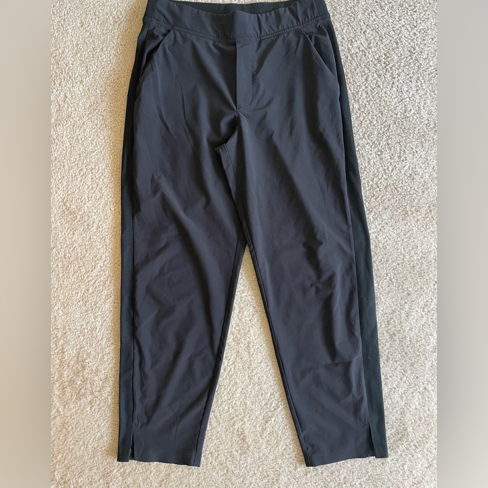 Athleta – size 6, petite, Brooklyn ankle pants